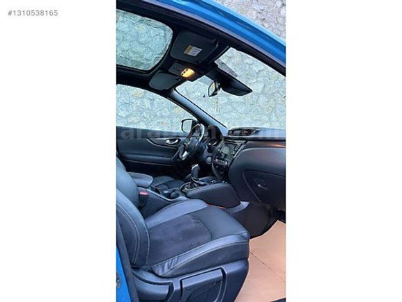ALTINTOP GARAJDAN 2020 MODEL 1.5 DİZEL OTOMATİK CAM TAVANLI