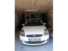Sahibinden Ford Fiesta 1.4 TDCi Comfort 2006 Model