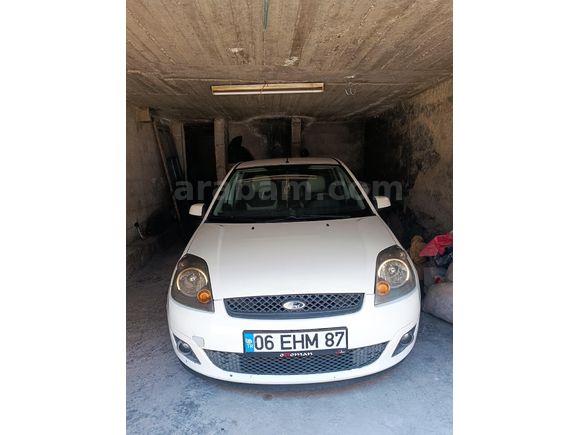 Sahibinden Ford Fiesta 1.4 TDCi Comfort 2006 Model