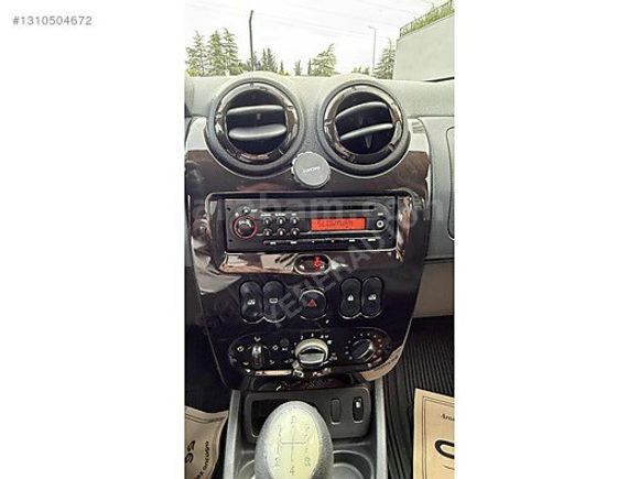 MASRAFSIZ DUSTER 224.000KM K.K 12 TAKAİT