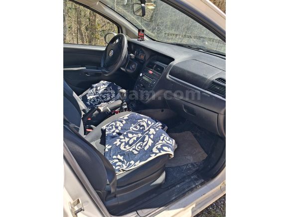 Memurdan Fiat Linea 1.3 Multijet Pop 2013 Model