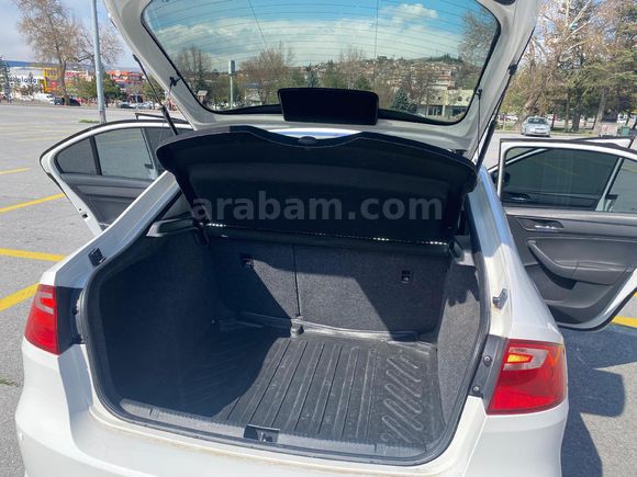 Sahibinden Seat Toledo 1.2 TSI Reference 2013 Model  178.000 km Beyaz