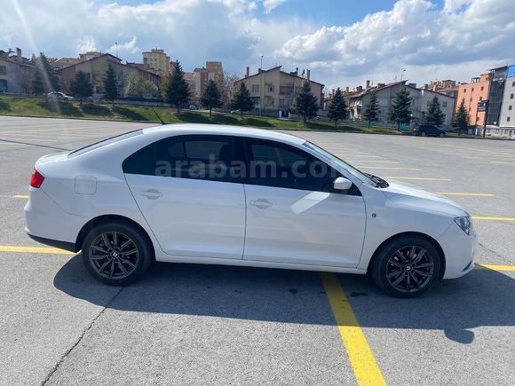 Sahibinden Seat Toledo 1.2 TSI Reference 2013 Model  178.000 km Beyaz