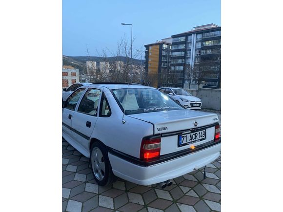 Sahibinden Opel Vectra 2.0 GLS 1994 Model 