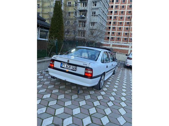 Sahibinden Opel Vectra 2.0 GLS 1994 Model 