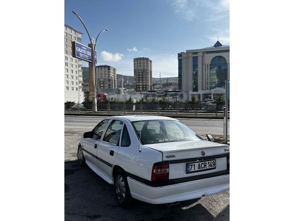 Sahibinden Opel Vectra 2.0 GLS 1994 Model 