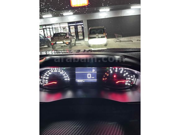 Sahibinden hatasız servis bakımlı Peugeot 2008 1.2 PureTech Active 2020 Model 