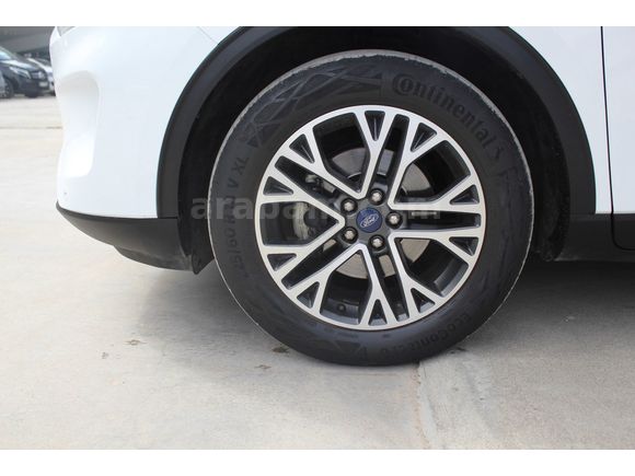 ÇİTRİK OTOMOTİV 2021 FORD KUGA 1.5 TİTANİUM