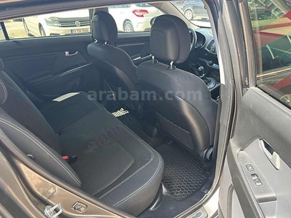 2012 KIA SPORTAGE 1.6GDI 182500km