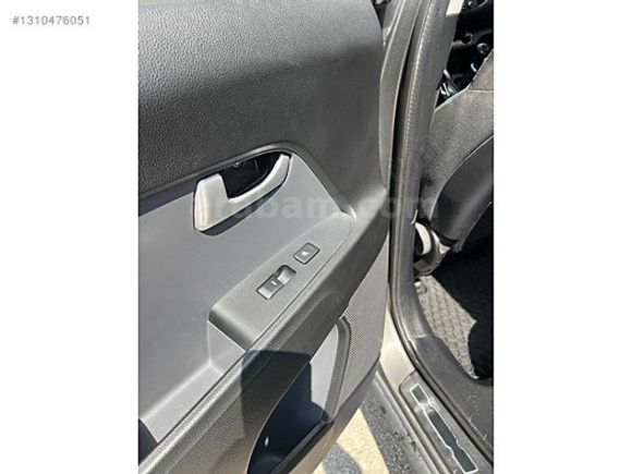 2012 KIA SPORTAGE 1.6GDI 182500km