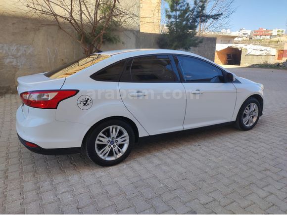 Sahibinden Ford Focus 1.6 Ti-VCT Trend X 2012 Model