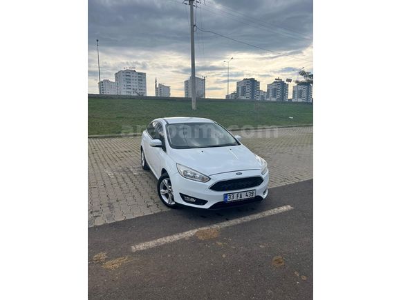 Sahibinden Ford Focus 1.6 TDCi Style 2015 Model