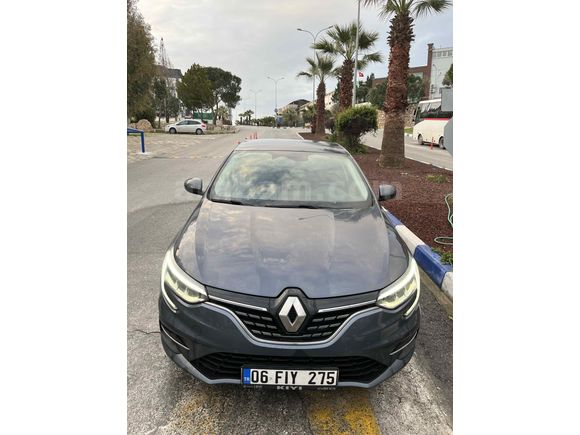 Sahibinden Renault Megane 1.3 TCe Icon 2025 Model 