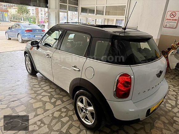 HATASIZ 104.000 KM'DE MİNİ COUNTRYMAN CAM TAVAN