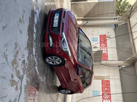 Sahibinden Hyundai i20 1.4 MPI Style 2015 otomatik cam tavanlı