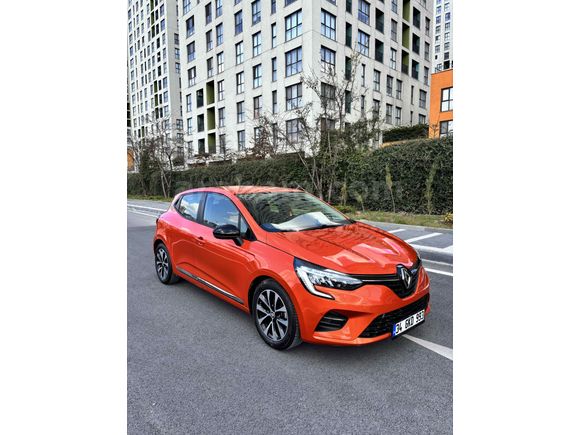 Sahibinden Renault Clio 1.0 TCe Touch 2023 Model 