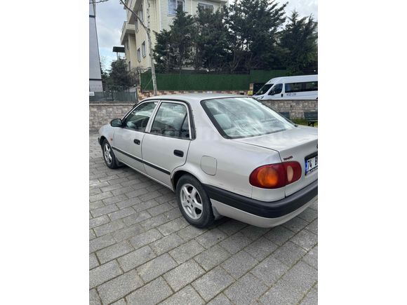 Sahibinden Toyota Corolla 1.6 Terra 2000 Model 