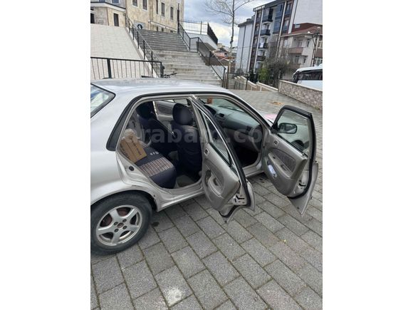 Sahibinden Toyota Corolla 1.6 Terra 2000 Model 
