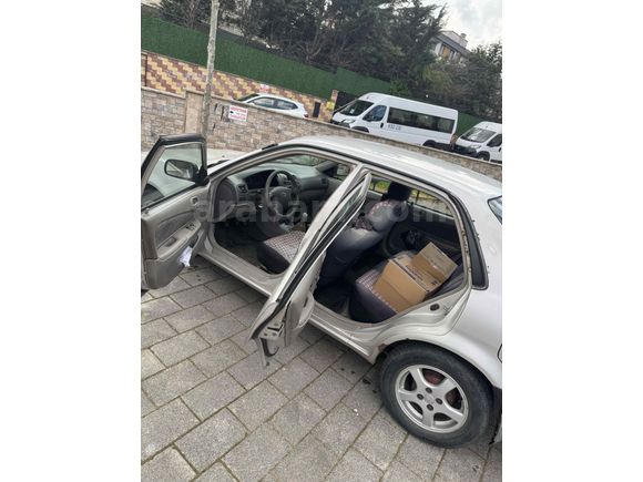 Sahibinden Toyota Corolla 1.6 Terra 2000 Model 