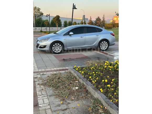 EMSALLERİNİN EN İYİLERİNDEN