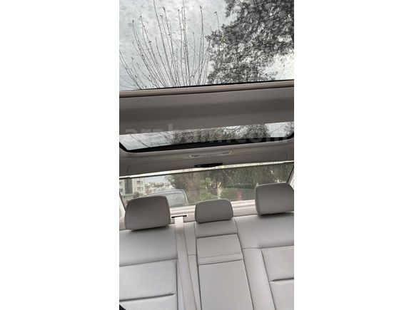 ÖZEL RENK E 180 TAM DOLU  MASRAFSIZ 