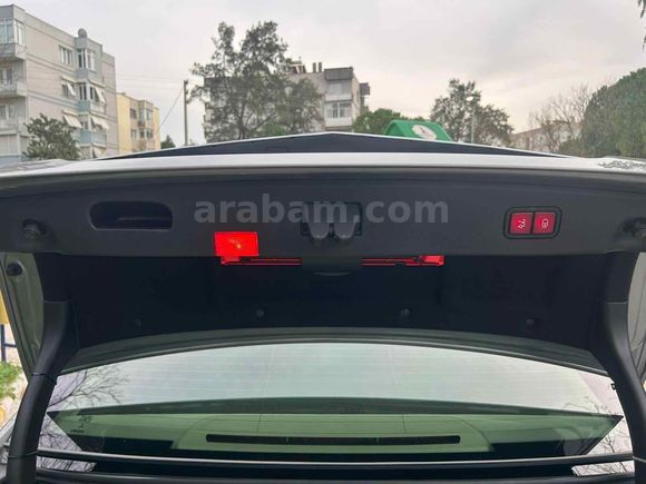 ÖZEL RENK E 180 TAM DOLU  MASRAFSIZ 