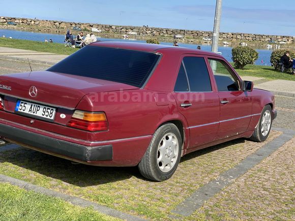 Sahibinden Mercedes - Benz 230 E 1989 Model 
