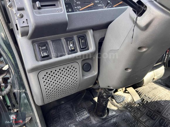 OTOMOBİL RUHSATLI ÇİFT KLİMA ÇİFT SÜRGÜ ÇİFT RENK 9 +1