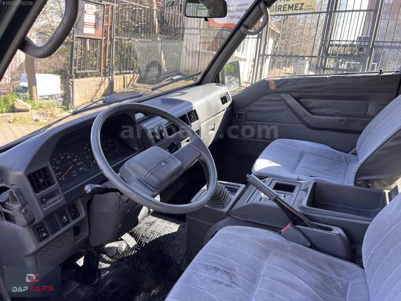 OTOMOBİL RUHSATLI ÇİFT KLİMA ÇİFT SÜRGÜ ÇİFT RENK 9 +1