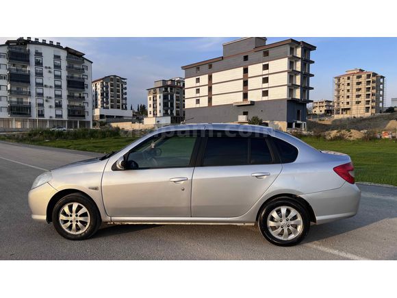 Sahibinden Renault Symbol 1.5 dCi Expression 2010 Model  300.000 km Gri