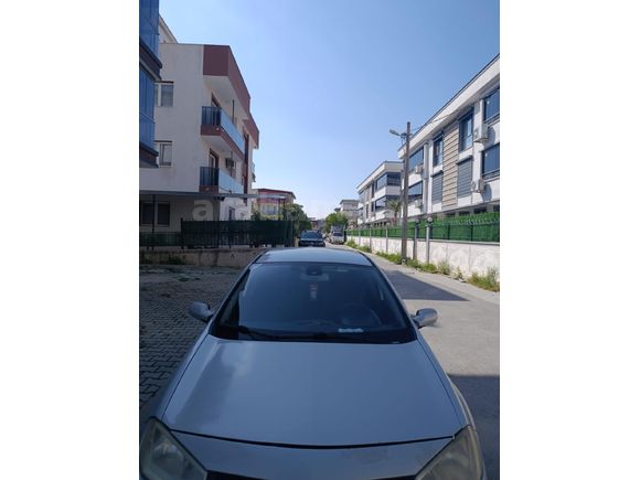 Sahibinden Renault Megane 1.6 Dynamique 2004 Model