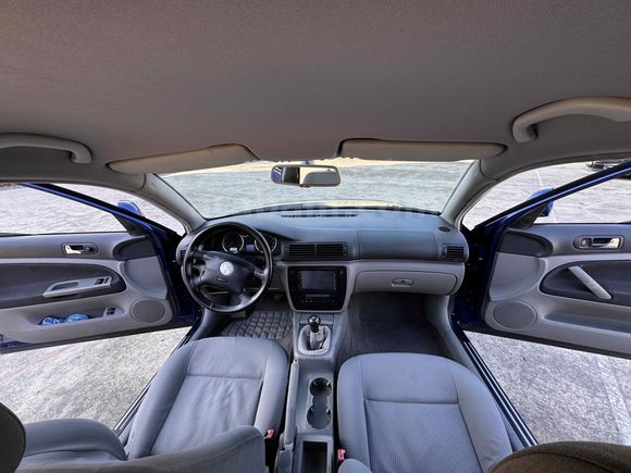 Memurdan Boyasız Değişensiz Passat 1.6 