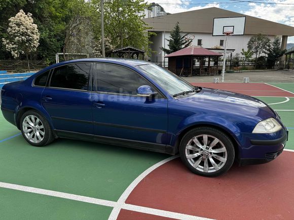 Memurdan Boyasız Değişensiz Passat 1.6 