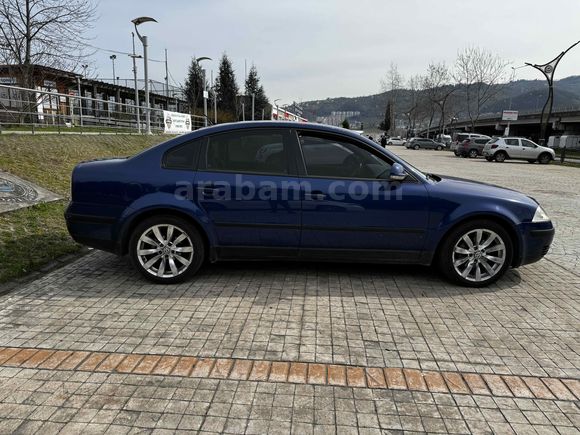Memurdan Boyasız Değişensiz Passat 1.6 