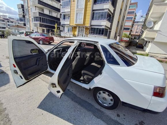 Sahibinden Lada Vega 1.5 2000 Model