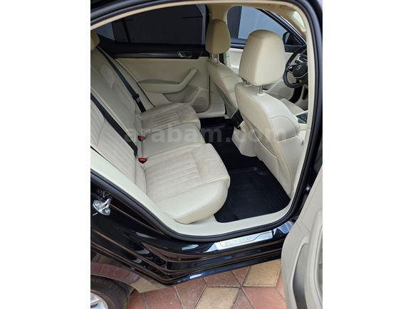 Sahibinden Skoda SuperB 1.5 TSI Prestige 2023 Model