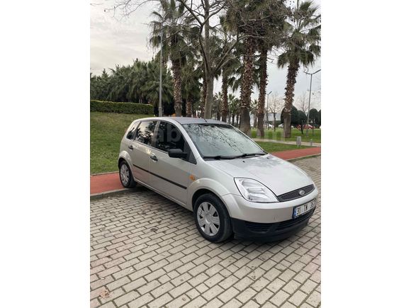 Sahibinden Ford Fiesta 1.4 Comfort 2005 Model Kocaeli