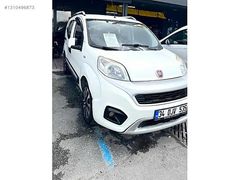 2017 MODEL 1.3 FİONRİNO COMBİ PREMİO AĞIR HASARLI