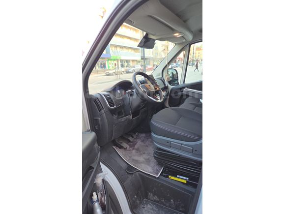 Sahibinden Peugeot Boxer 2.0 BlueHDI (17M3) 2025 Model