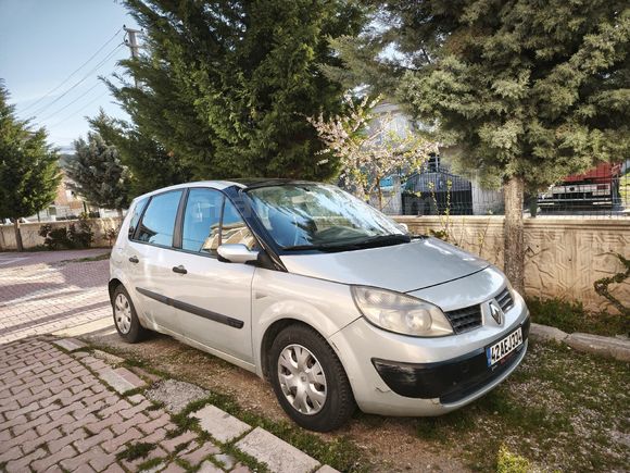 Sahibinden Renault Scenic 1.6 Authentique 2005 Model Konya