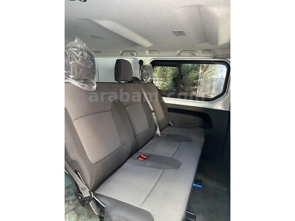 Sahibinden Renault Trafic Multix 2.0 dCi 2023 Model Antalya