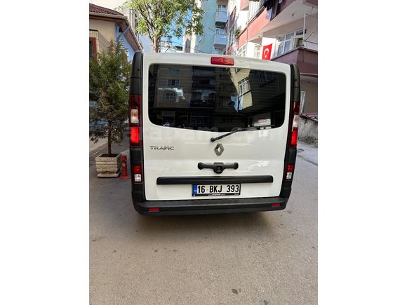 Sahibinden Renault Trafic Multix 2.0 dCi 2023 Model Antalya