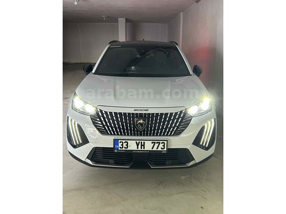 Emekli bankacıdan cam tavan sanruflu hatasız boyasız sıfır ayarında Garantili Peugeot 2008 1.2 PureTech Allure 2025 Model Mersin