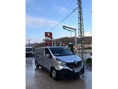 RENAULT TRAFİC 3