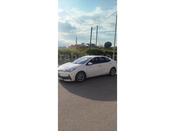 Sahibinden Toyota Corolla 1.4 D-4D Advance 2016 Model