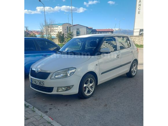 Sahibinden Skoda Fabia 1.4 Ambiente 2011 Model