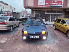 Sahibinden Renault Twingo 1.2 Pack 1998 Model