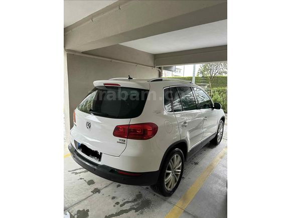 Sahibinden Volkswagen Tiguan 1.4 TSI Chrome Edition 2013 Model  134.500 km HATASIZ BOYASIZ DEĞİŞENSİZ Beyaz tertemiz aile arabası