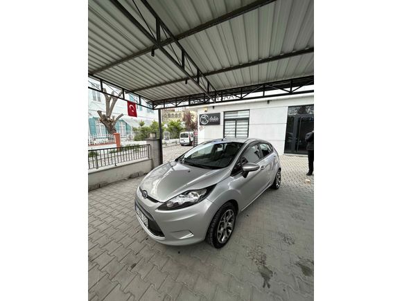Sahibinden Ford Fiesta 1.4 TDCi Trend 2010 Model 