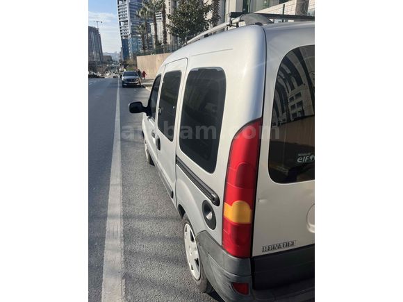 2011 KLIMALI - İLK SAHİBİNDEN 95HP-  ORJINAL KM